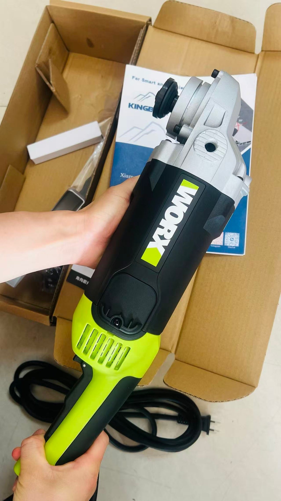 Industrial-grade angle grinder for 180mm cutting dsics